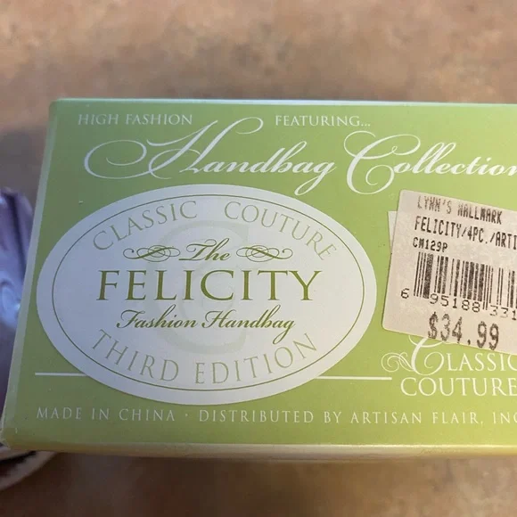 Miniature Hat, Purse, and Shoe “Felicity” with original Boxes - Picture 5 of 14